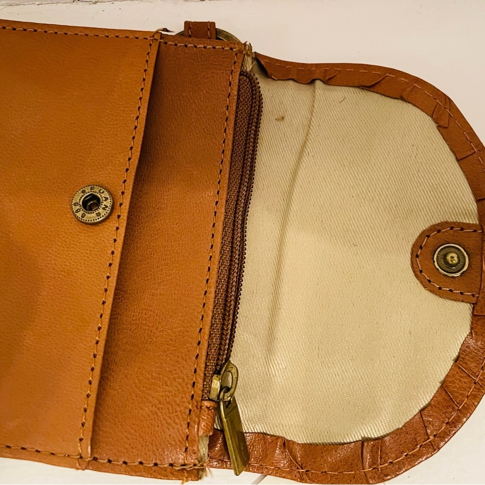 SOLD Lucky Brand Rayla cognac smooth leather wallet - Picture 3 of 5